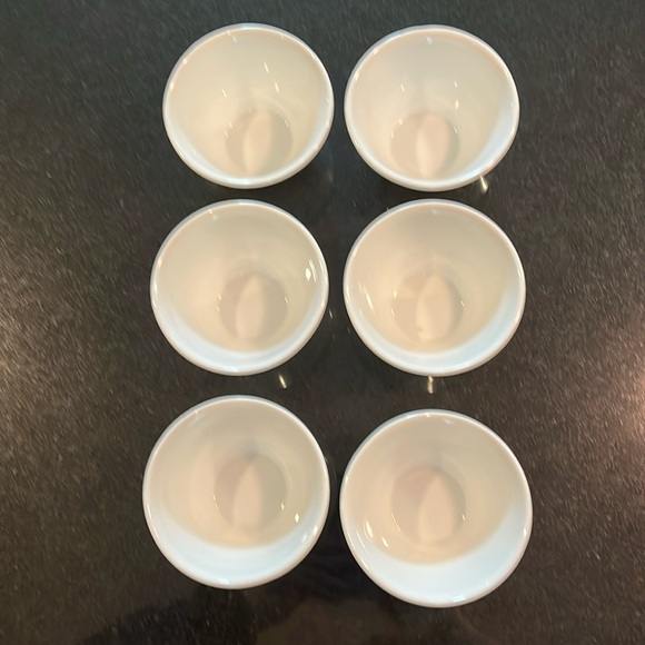 Small Bowl Winter Frost White (Corelle) by Corning - (6 Total) - Picture 5 of 10